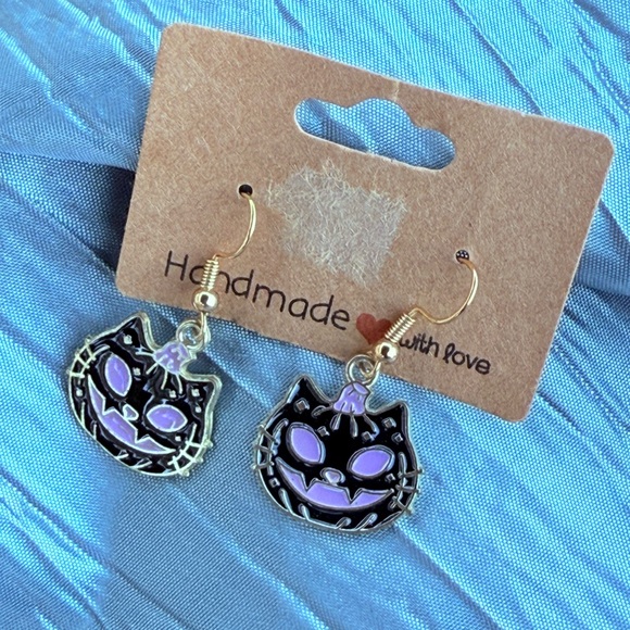 Halloween Dangling Earrings Handmade Purple - Picture 3 of 4